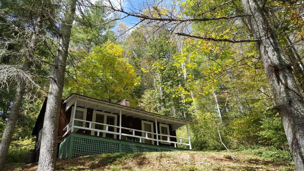 The Cabins At Healing Springs Crumpler Exterior foto